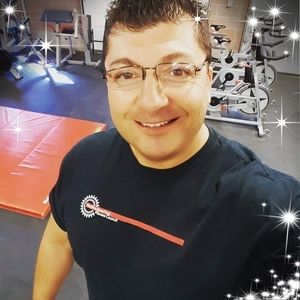 Meet your Posher, Leon